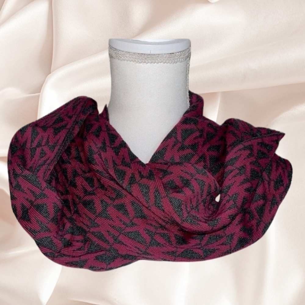 Michael Michael Kors Womens Logo Acrylic Infinity Scarf 60 x 9 Raspberry/Gray
